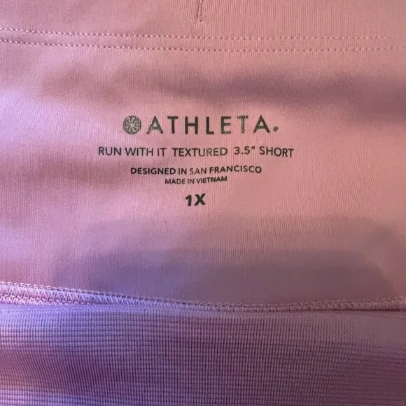 🏷️ NWT Athleta Women's Run With It Textured 3.5" Shorts Begonia Pink Size 1X - Picture 2 of 8